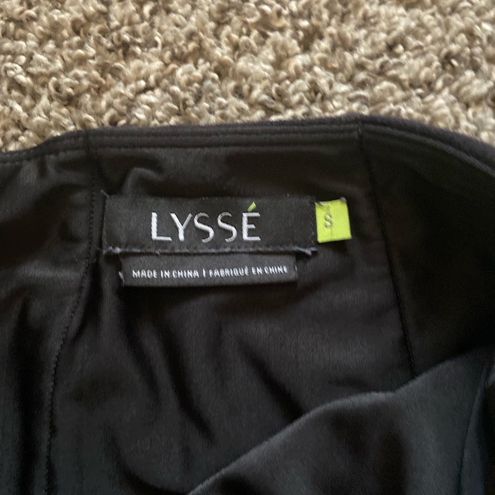 Lysse Elegant Black Apparel